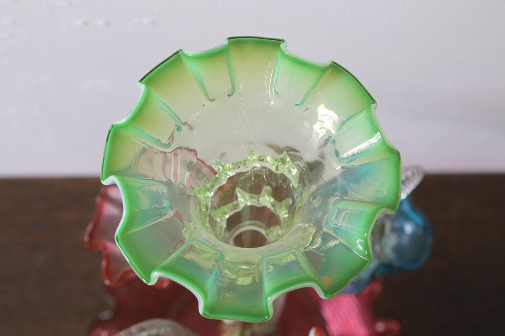 フランスアンティーク　ビクトリア朝　glass Epergne　ワセリンガラス　華やかなガラス製のセンターピース(テーブルウェア、オブジェ)(R-039549)