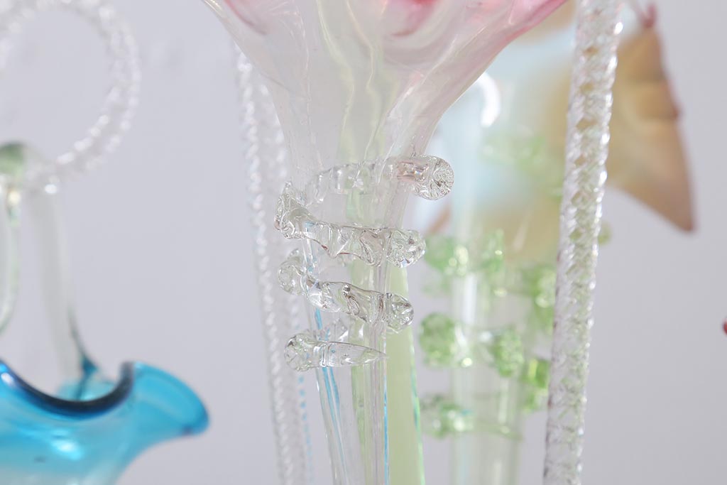 フランスアンティーク　ビクトリア朝　glass Epergne　ワセリンガラス　華やかなガラス製のセンターピース(テーブルウェア、オブジェ)(R-039549)