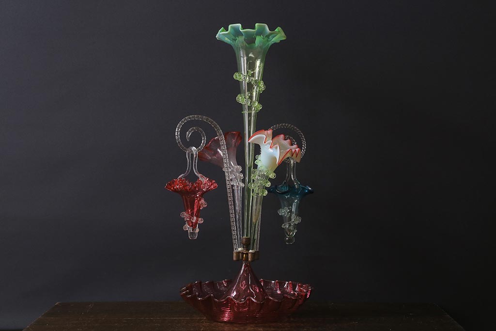 フランスアンティーク　ビクトリア朝　glass Epergne　ワセリンガラス　華やかなガラス製のセンターピース(テーブルウェア、オブジェ)(R-039549)