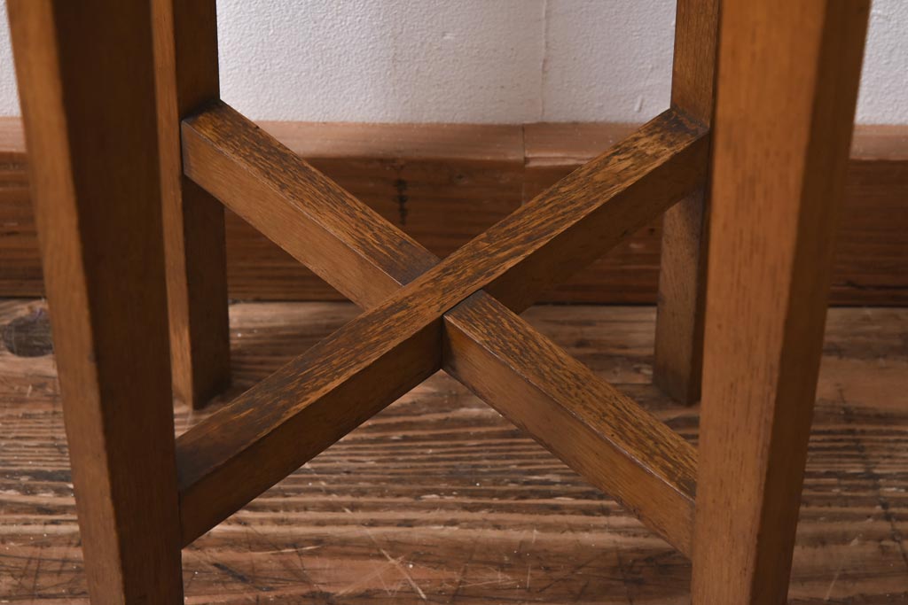 ビンテージ家具　和製ビンテージ　昭和中期　スタイリッシュなデザインの花台(飾り台)(R-039616)