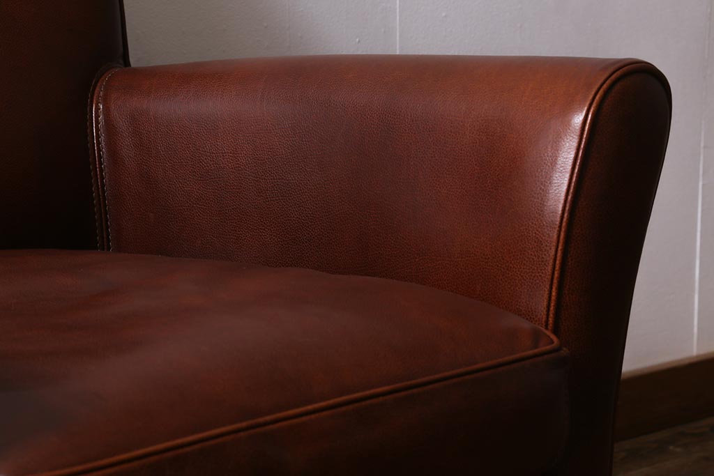 中古　イタリア製　baxter(バクスター)　OXFORDINE　牛革　ヴィンテージ感漂う1人掛けソファ(アームソファ、1Pソファ)(定価約86万円)(R-039686)