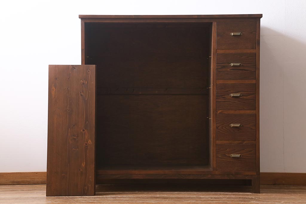 ラフジュ工房オリジナル　古建具リメイク　引き出し5杯付きの組子書院戸のキャビネット(戸棚、リビングボード)(R-039700)