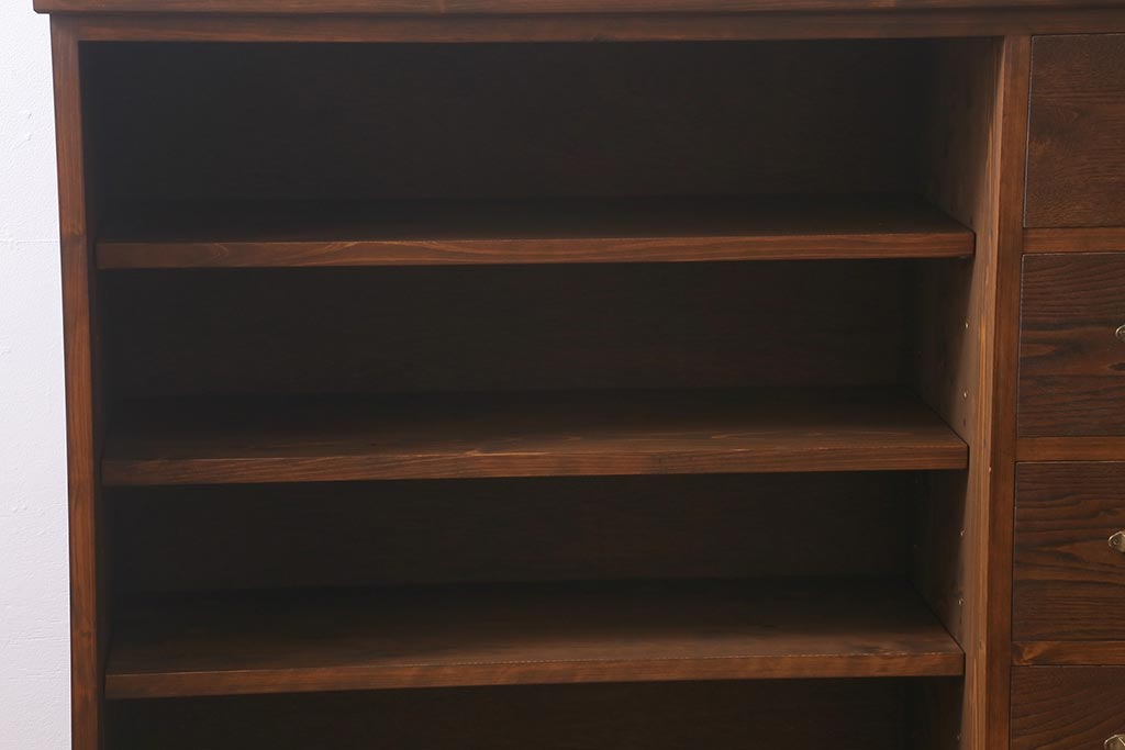 ラフジュ工房オリジナル　古建具リメイク　引き出し5杯付きの組子書院戸のキャビネット(戸棚、リビングボード)(R-039700)
