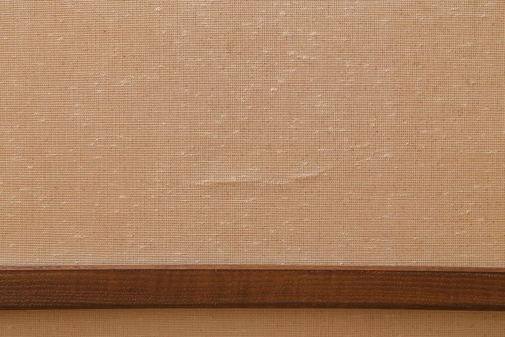 ビンテージ家具　桑材　「寿子」銘入り　花蝶刺繍衝立(パーテーション、ついたて)(R-039739)