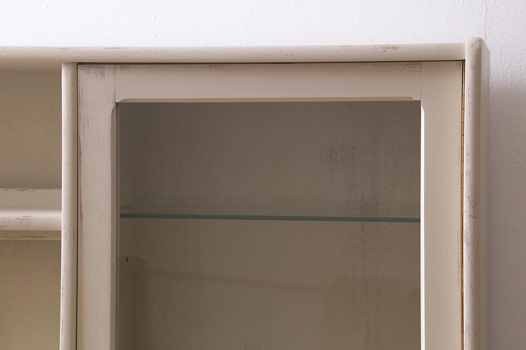 ヴィンテージ家具　イギリス　ペイントリメイク　nathan社(ネイサン)　淡い色合いがおしゃれなキャビネット(カップボード、食器棚、収納棚、ビンテージ)(R-039747)