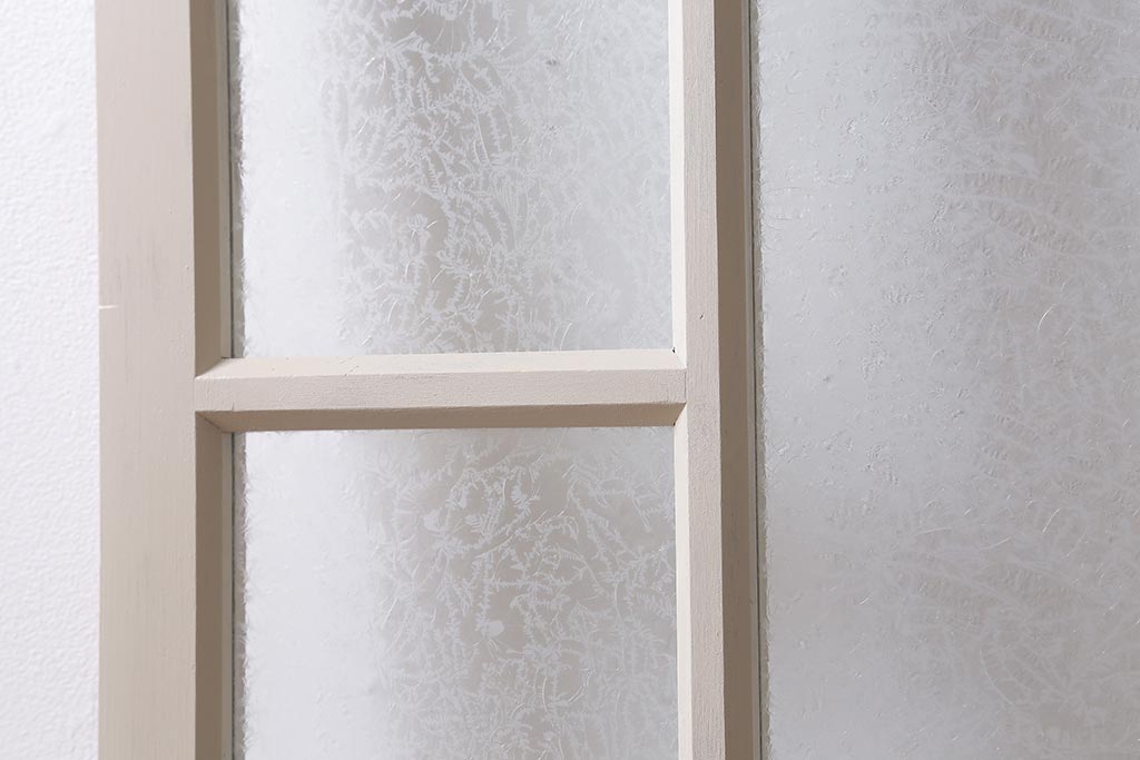 アンティーク建具　当店オリジナルガラス　桟のデザインがおしゃれなペイントガラス戸(引き戸)(R-039754)