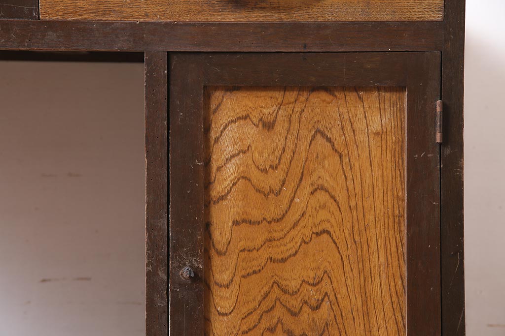 アンティーク家具　昭和初期　扉付きが珍しい!レトロな片袖デスク(片袖机、在宅ワーク、在宅用ワークデスク)(R-039763)