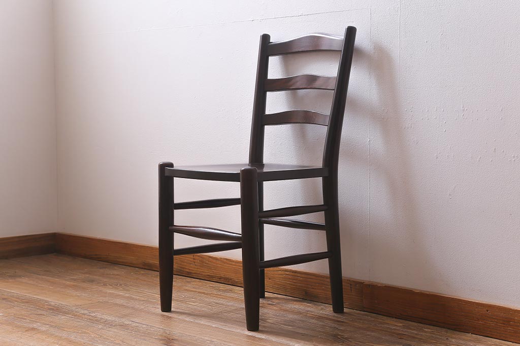 中古　松本民芸家具　シックな空間におすすめのラダーバックチェア(ダイニングチェア、椅子)(R-039803)