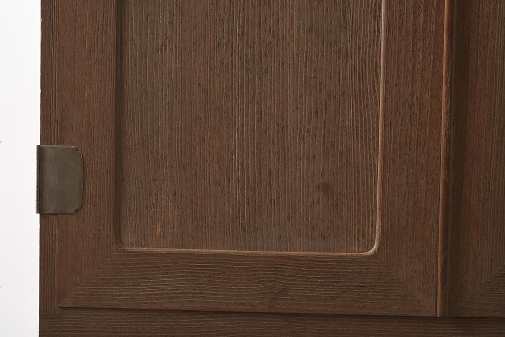アンティーク家具　桐材　素朴な木味が魅力的なワードローブ(洋服タンス)(R-039827)