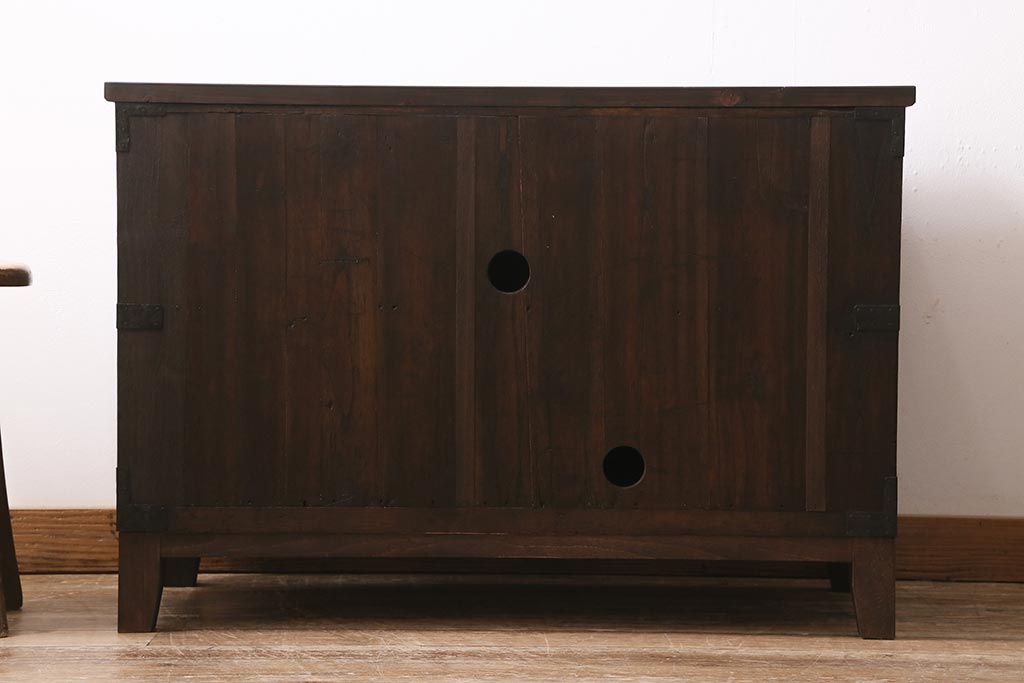 アンティーク家具　総桐材　古箪笥リメイク　フラップダウン式扉のテレビ台(テレビボード、リビングボード、時代箪笥、桐箪笥、桐たんす)(R-039852)