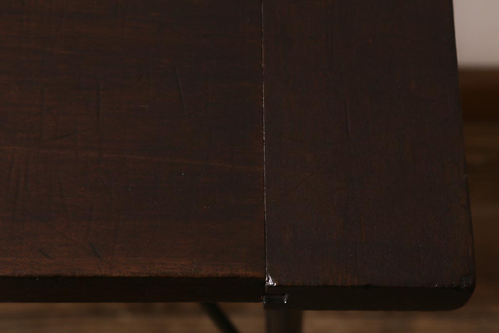 アンティーク家具　古材一枚板リメイク　朴の木を活かしたシンプルな鉄脚テーブル(コンソールテーブル、作業台)(R-039976)