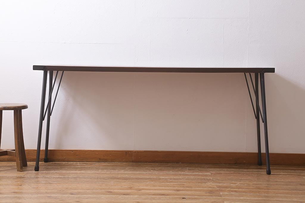 アンティーク家具　古材一枚板リメイク　朴の木を活かしたシンプルな鉄脚テーブル(コンソールテーブル、作業台)(R-039976)