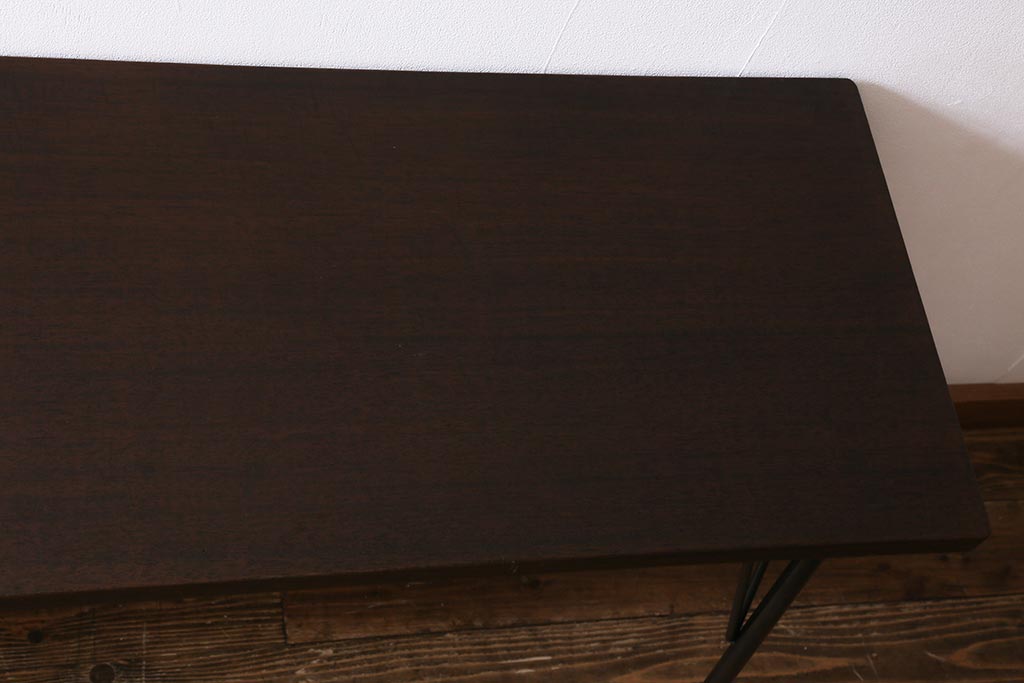 アンティーク家具　古材一枚板リメイク　ラワン材を活かしたシンプルな鉄脚テーブル(コンソールテーブル、作業台)(R-039977)