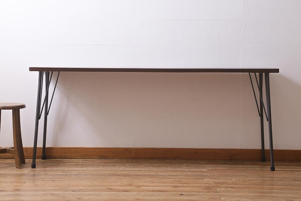 アンティーク家具　古材一枚板リメイク　ラワン材を活かしたシンプルな鉄脚テーブル(コンソールテーブル、作業台)(R-039977)