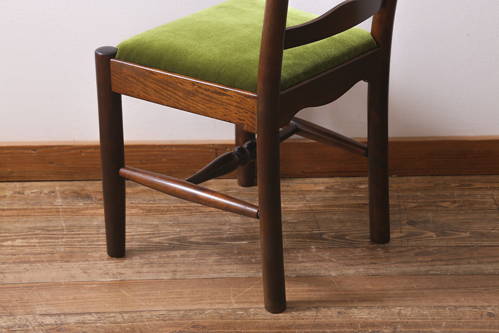 中古　松本民芸家具　グリーンのファブリックが上品な印象のA型布張ラダーバックチェア(ダイニングチェア、椅子)(R-040002)