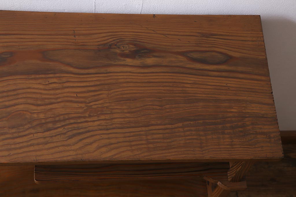 ヴィンテージ家具　工芸家具　高級杉材　味のある木の質感と力強い杢目が魅力の飾り棚(茶棚、収納棚、戸棚、ビンテージ)(R-040026)