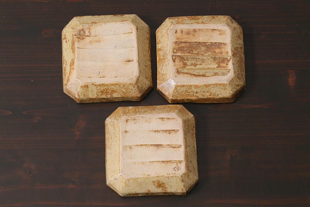 アンティーク雑貨　江戸明治期　時代物　古い織部焼　在銘　角皿3枚セット(和食器)(R-040032)