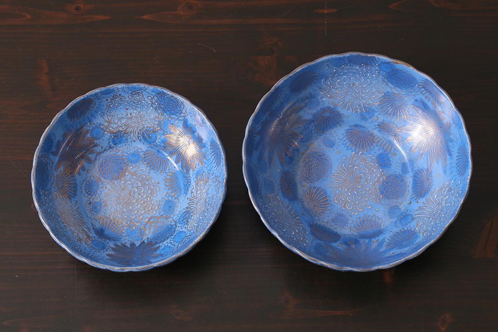 未使用品　輸出用　昭和期　九谷焼　菊図金彩深皿2枚セット(鉢、和食器)(R-040040)