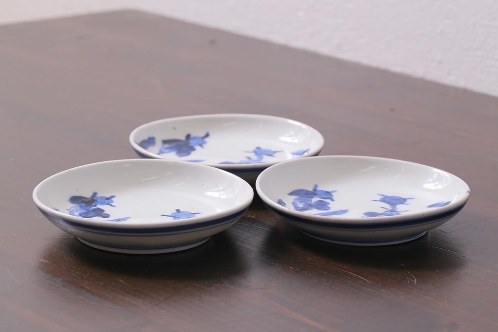 アンティーク雑貨　明治　伊万里　花蝶図　染付3.6寸小皿3枚セット(和食器)(R-040041)