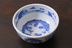 江戸期　古伊万里　宣徳年製　染付　変形　蛸唐草文　5寸皿　約15cm　総蛸唐草の絵付けに魅了される皿2枚セット(五寸、和皿、なます皿、和食器)(R-061821)
