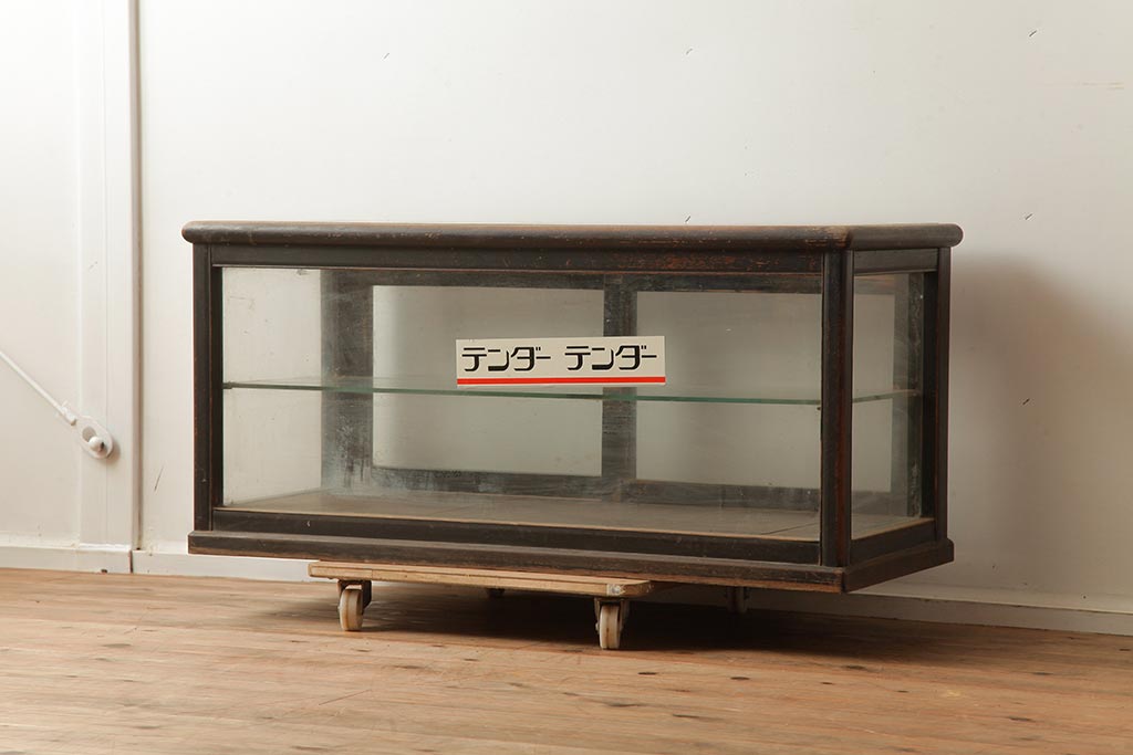 アンティーク家具　ナラ材　シンプルで取り入れやすい小ぶりなガラスケース(ショーケース、飾り棚、陳列棚)(R-040151)