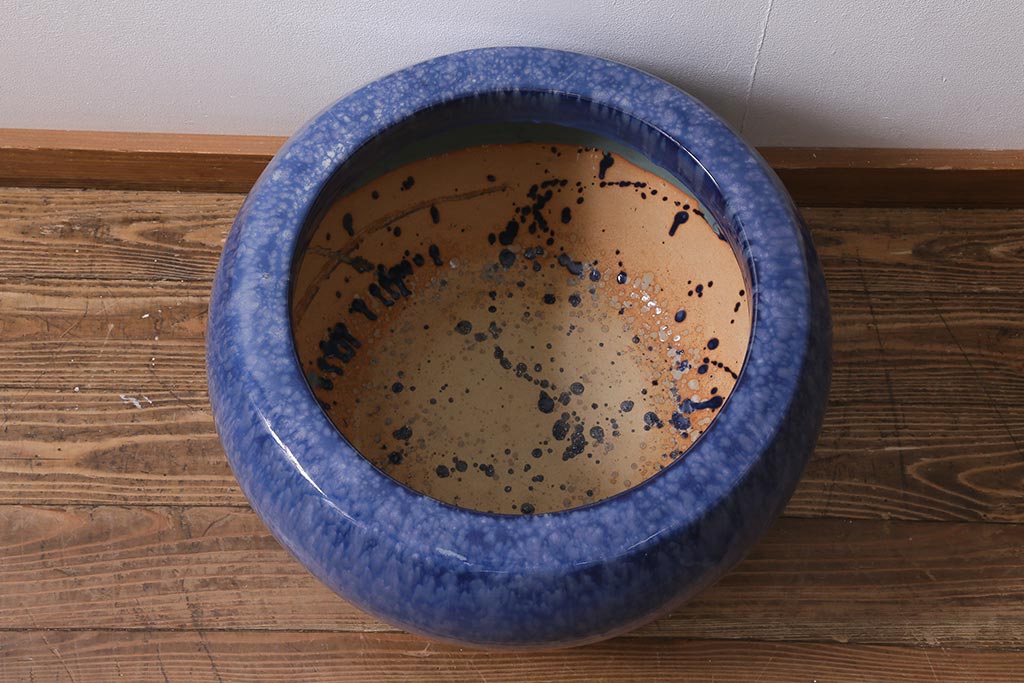 アンティーク雑貨　昭和中期　濃淡のある青色が美しいなまこ釉の火鉢(鉢カバー)(R-040172)