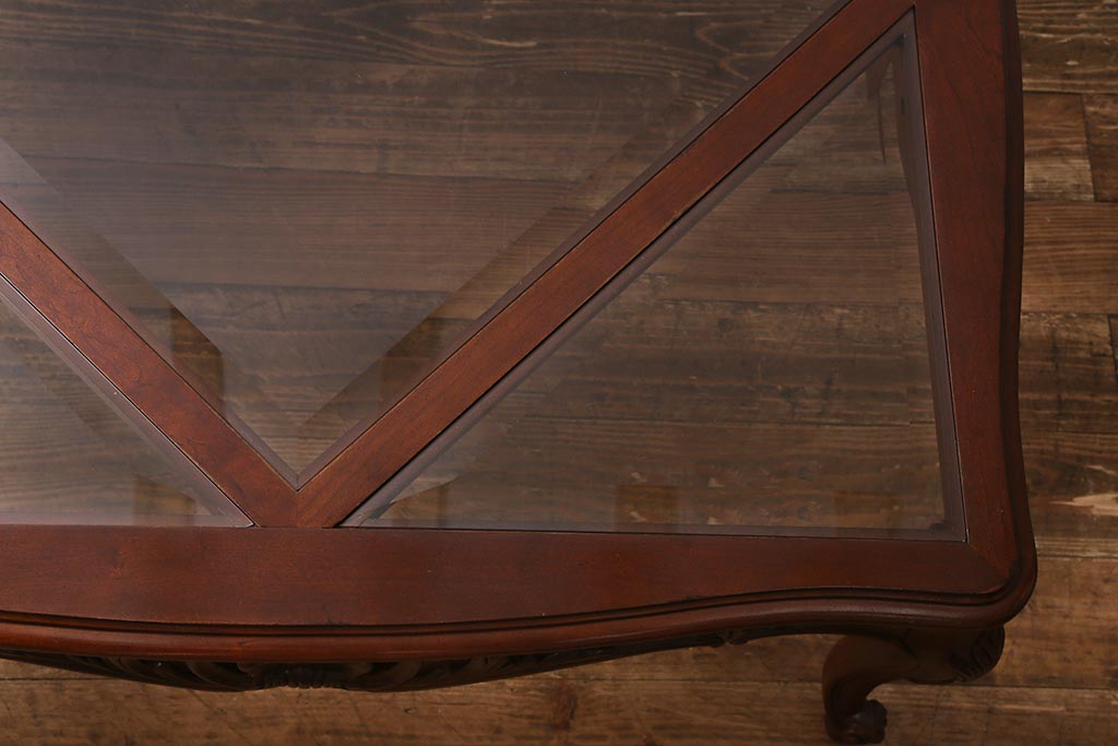 中古　アメリカ製　ガラス天板　クラシカルなデザインが魅力のセンターテーブル(リビングテーブル、センチュリー社)(R-040174)