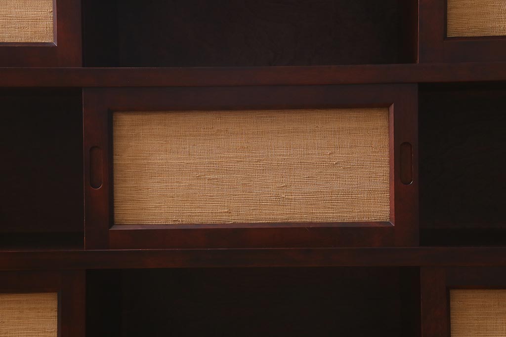 中古　国産　民芸家具　クズ布張り　モダンなデザインがおしゃれなサイドボード(収納棚、キャビネット)(R-040184)