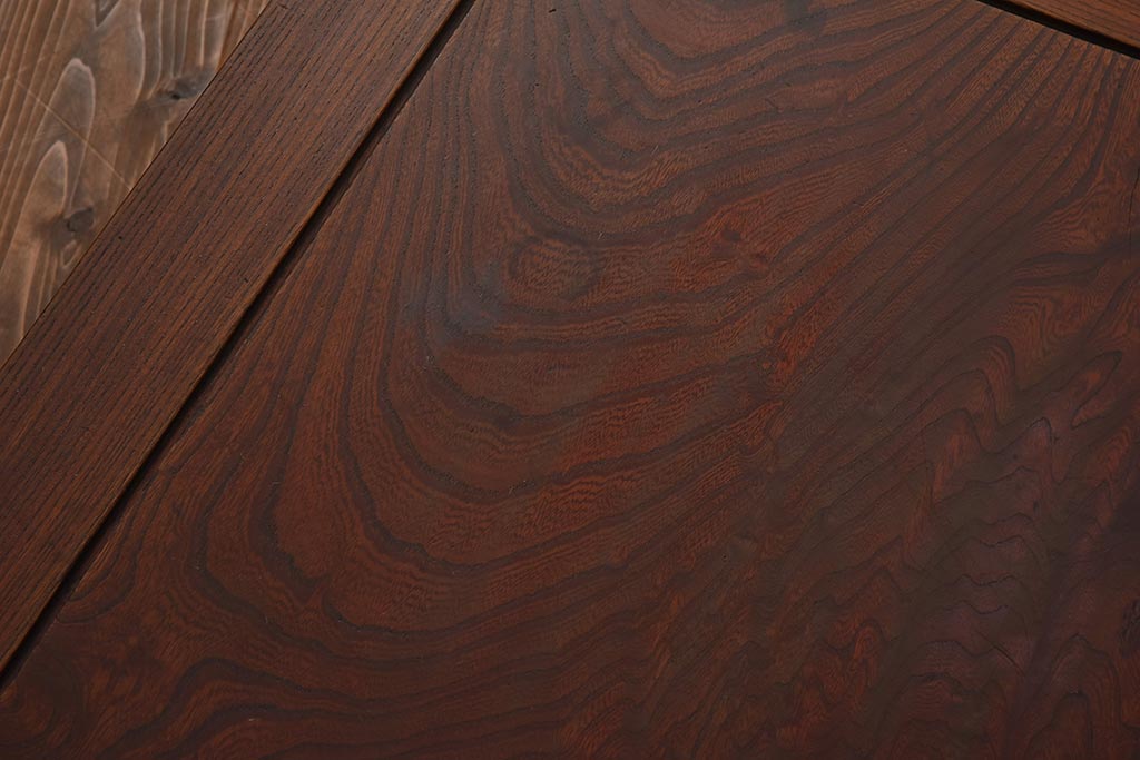 アンティーク家具　昭和初期　力強い杢目が魅力的な総ケヤキ材の座卓(ローテーブル)(R-040229)