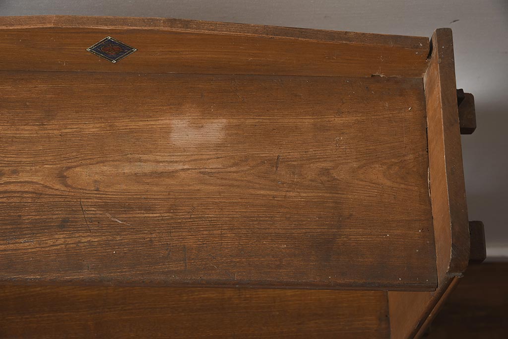 アンティーク家具　昭和レトロ　味わい深い木肌が魅力の楔(くさび)式本棚(オープンラック、収納棚、飾り棚)(R-040245)