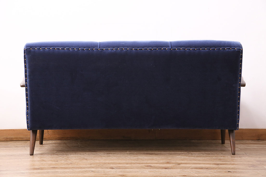 和製ビンテージ　レトロな木製フレームが素敵なブルーファブリックの3人掛けソファ(三人掛け、アームソファ)(R-040277)