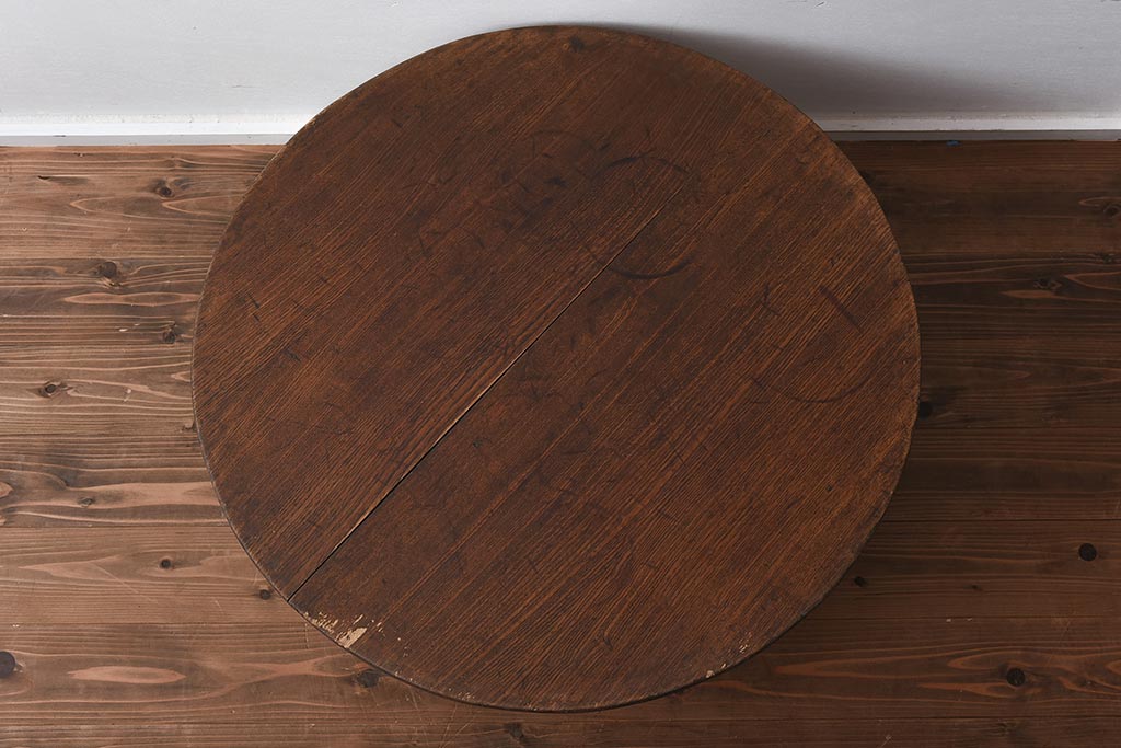レトロ家具　栓材の木味が魅力の昔懐かしい丸ちゃぶ台(ローテーブル)(R-040284)