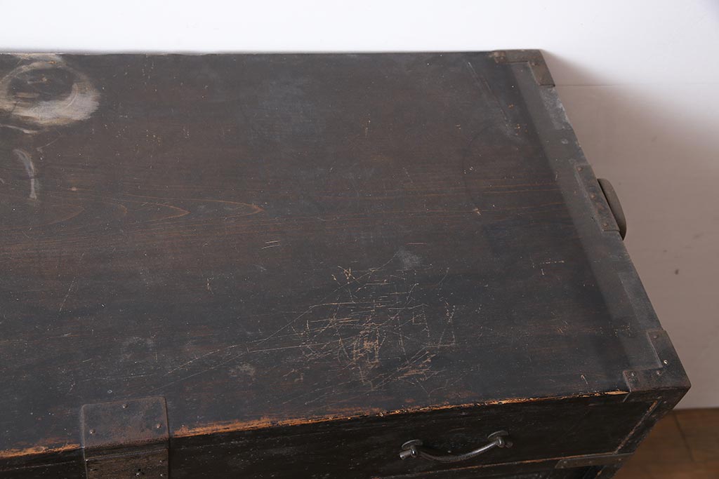 アンティーク家具　明治期　一本物　ヒノキ材　凝ったつくりが魅力的な上手物の帳場箪笥(チェスト、引き出し)(R-040314)