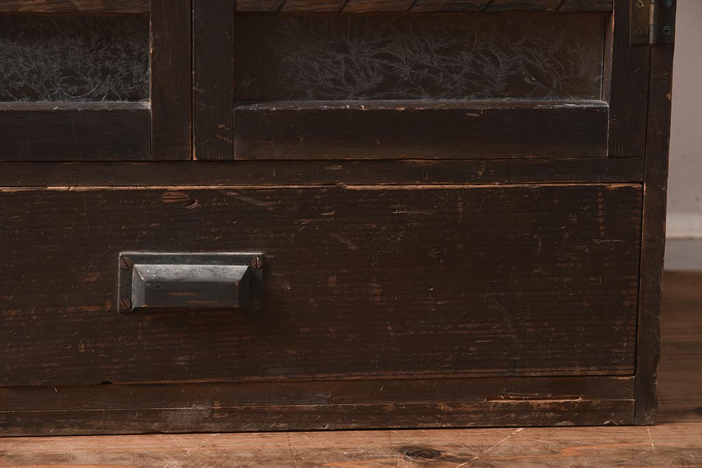 アンティーク家具　和製アンティーク　昭和初期　昔懐かしい雰囲気漂う本箱(ブックケース、キャビネット、戸棚、引き出し)(R-040336)