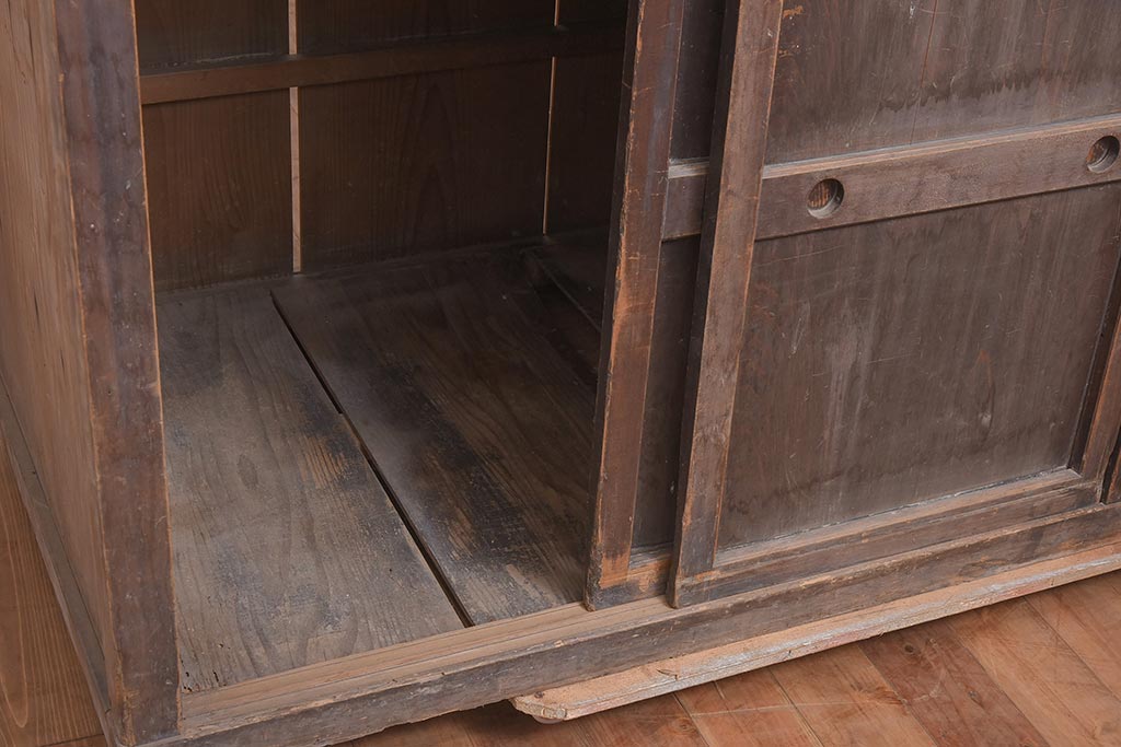 アンティーク家具　ヒノキ材　手すり付き　和の空間を引き立てる階段箪笥(時代箪笥)(R-040388)
