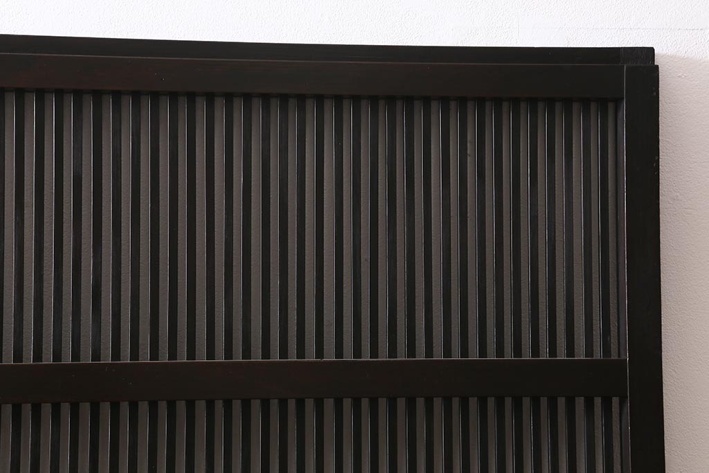アンティーク建具　大正昭和期　光をやさしく取り込む格子戸2枚セット(建具、引き戸、玄関戸)(R-040398)