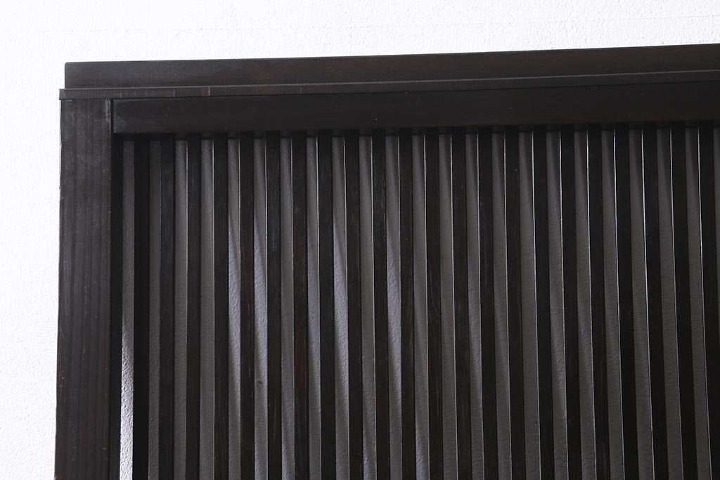 アンティーク建具　大正昭和期　光をやさしく取り込む格子戸2枚セット(建具、引き戸、玄関戸)(R-040398)