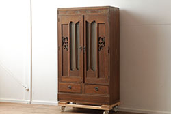 アンティーク家具　凝った扉のデザインがおしゃれなブックケース(本箱、収納棚)(R-040528)