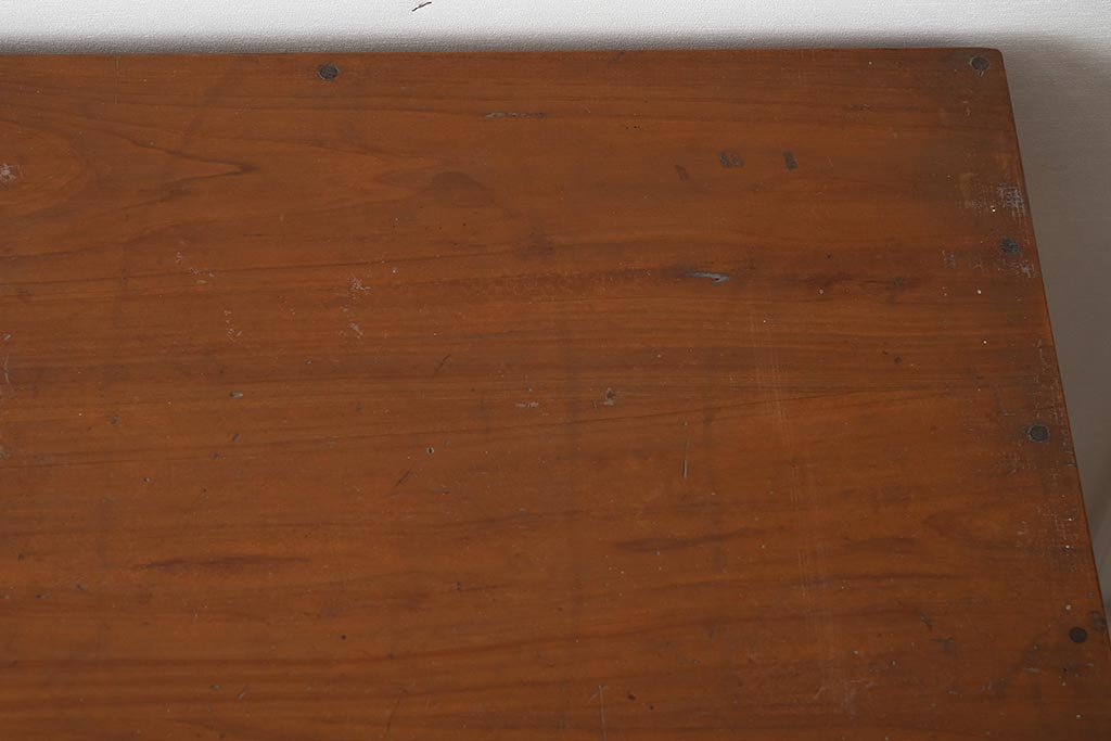 レトロ家具　温もりあふれるレトロな木製平机(デスク、ワークデスク、在宅ワーク、在宅用)(R-040562)