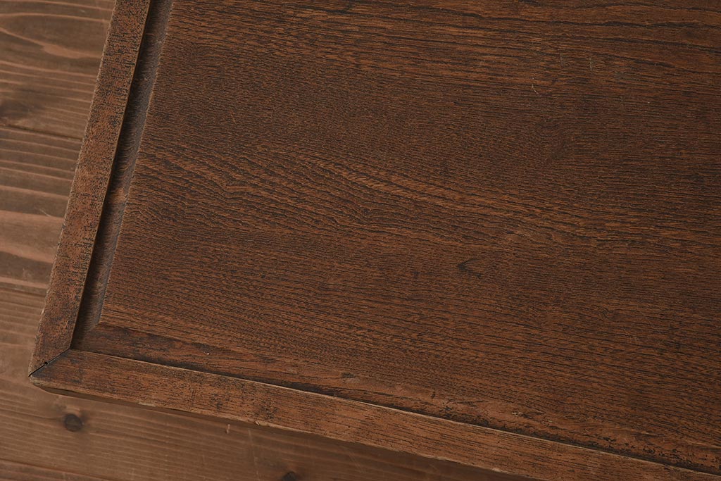 レトロ家具　大正昭和初期　栓材　古い木の質感が味わい深い角ちゃぶ台(折りたたみテーブル、座卓、ローテーブル)(R-040564)