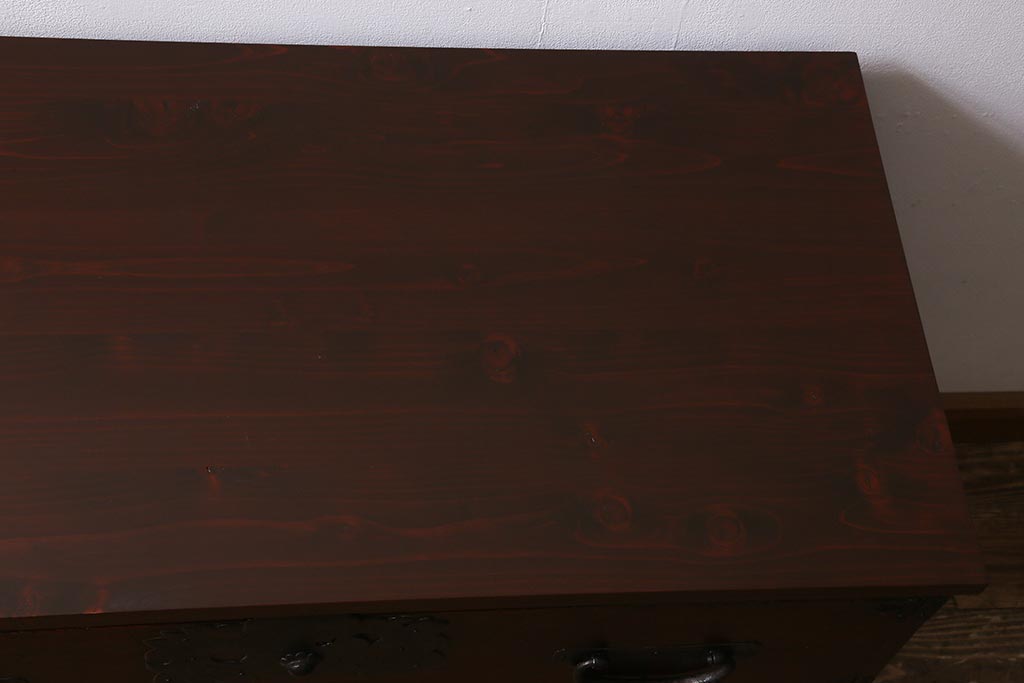 アンティーク家具　明治期　鉄脚リメイク　インダストリアルな雰囲気漂う時代箪笥ローボード(テレビ台、リビングボード、チェスト)(R-40608)