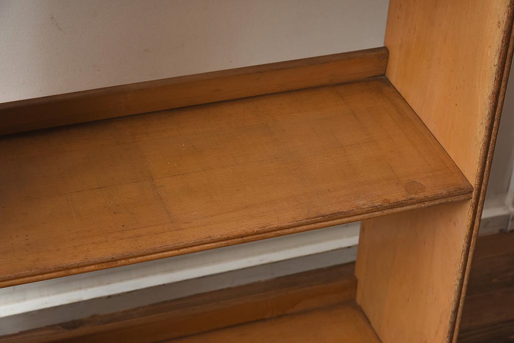 アンティーク家具　和製アンティーク　昭和中期　温かみのある木色がレトロなブックシェルフ(本棚、オープンラック、収納棚、飾り棚)(R-040618)