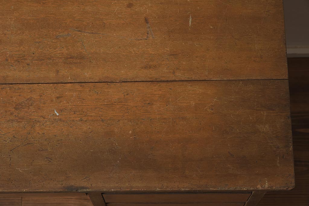 レトロ家具　昭和レトロ　昭和中期　細身のデザインがおしゃれな片袖デスク(ワークデスク、在宅ワーク、在宅用、片袖机)(R-040628)