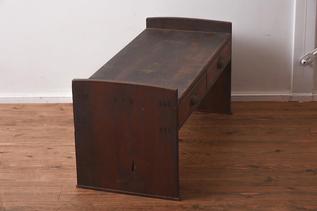 アンティーク家具　和製アンティーク　昭和初期　年月を重ねた味わい深さが魅力の文机(座机、ローテーブル、引き出し、センターテーブル)(R-040638)