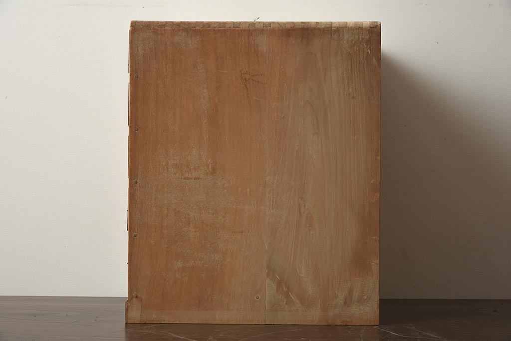 レトロ家具　昭和中期　ナラ材　ネームプレート付き　古い木の風合いが温かみのある小引き出し(小物収納)(R-040673)