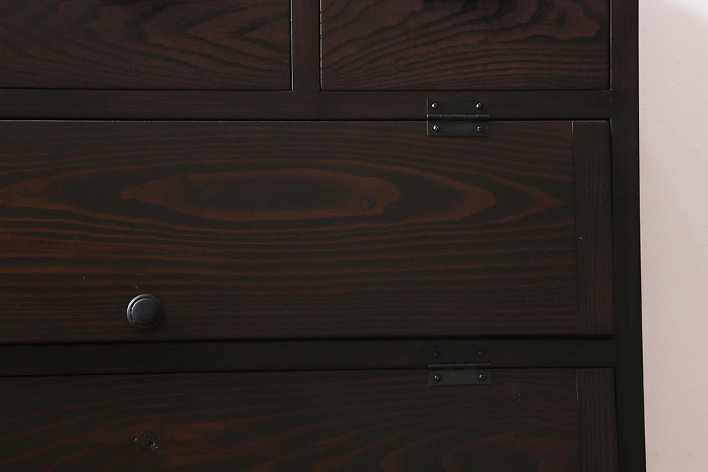 ラフジュ工房オリジナル　古材リメイク家具　引き出し付きパタパタ扉の下駄箱(収納棚、キャビネット)(R-040697)