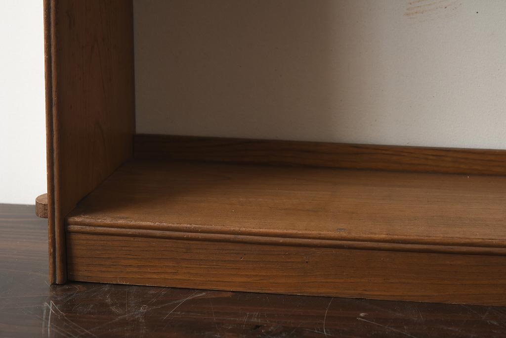 アンティーク雑貨　大正昭和初期　楔(くさび)式　チューリップの透かし彫りが可愛らしい小さなラック(ウッドシェルフ、飾り棚)(R-040703)