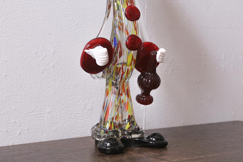 アンティーク雑貨　イタリア製　ヴェネチアンガラス　MURANO(ムラノ)　カラフルな色合いが目を惹くガラス製のピエロの置物(ディスプレイ雑貨)(R-040738)