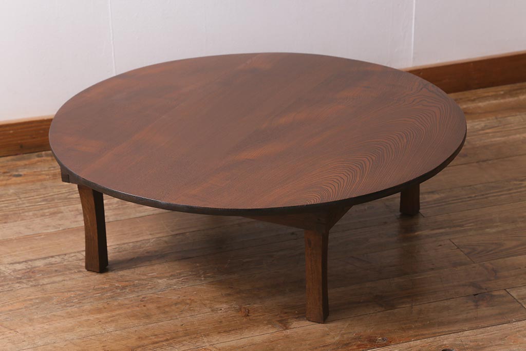 アンティーク家具　昭和中期　栓材　色の濃い美しい木目が目を引く丸ちゃぶ台(折りたたみテーブル、座卓、ローテーブル)(R-040776)