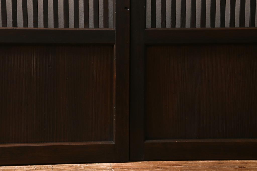 アンティーク建具　昭和初期　レトロな模様が入ったガラスが魅力の格子戸3枚セット(引き戸、ガラス帯戸)(R-040829)